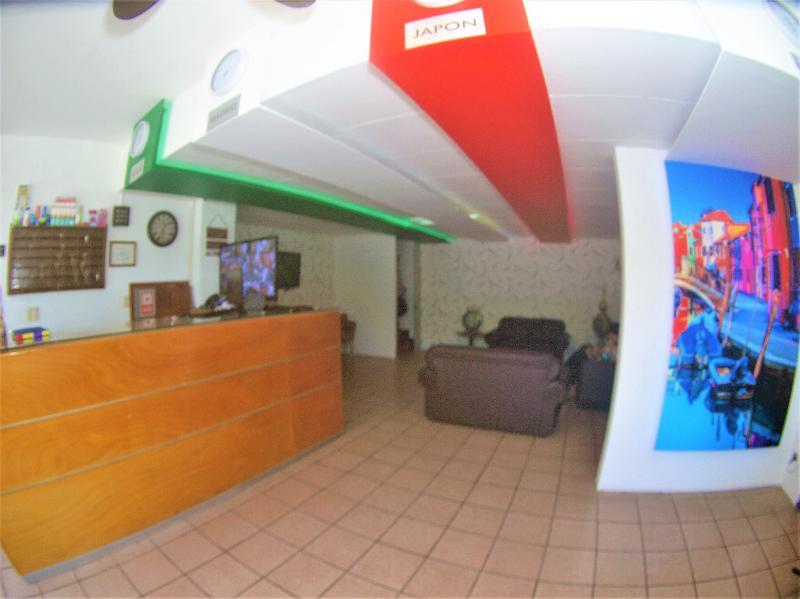 Oyo Hotel Italia Aguascalientes Dış mekan fotoğraf