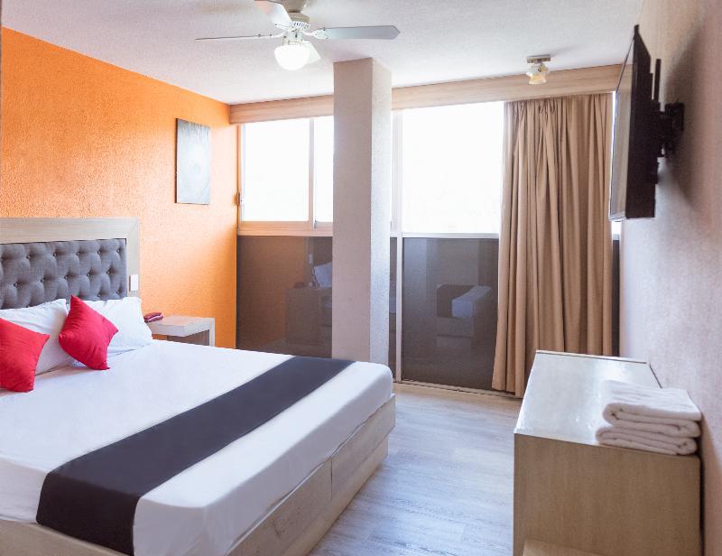 Oyo Hotel Italia Aguascalientes Dış mekan fotoğraf